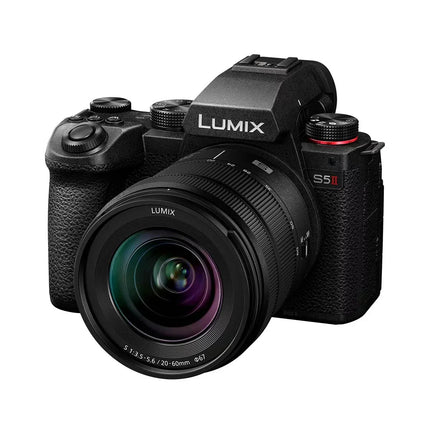 Panasonic Lumix DC-S5II + Lumix S 20-60mm F/3.5-5.6