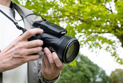 Nikon Coolpix P1100
