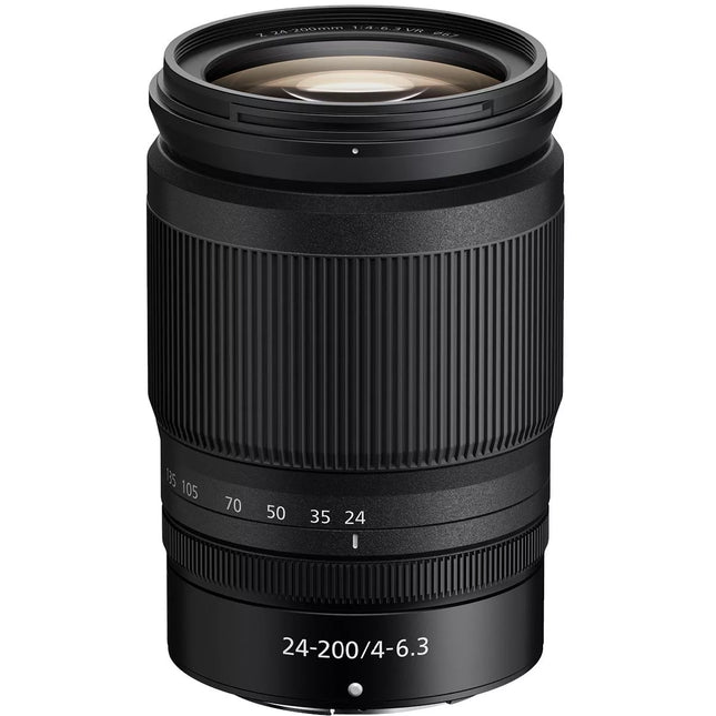 Nikon Z6 II + Z 24-200 mm f/4–6.3 VR