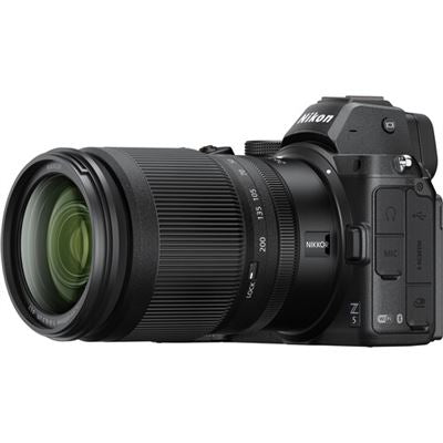 Nikon Z5 + NIKKOR Z 24-200 mm f/4-6.3 VR