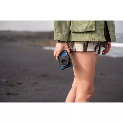 Panasonic Lumix DC-S9 (azul) Body