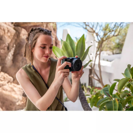 Panasonic Lumix DC-S9 (Black) Body